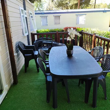 Jolie Mobil Climatise 58 圣让-德蒙