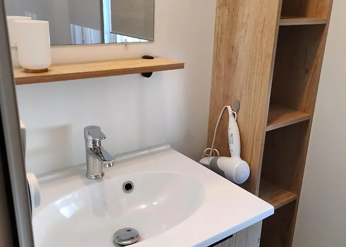 אתר קמפינג Jolie Mobil Climatise 58 *